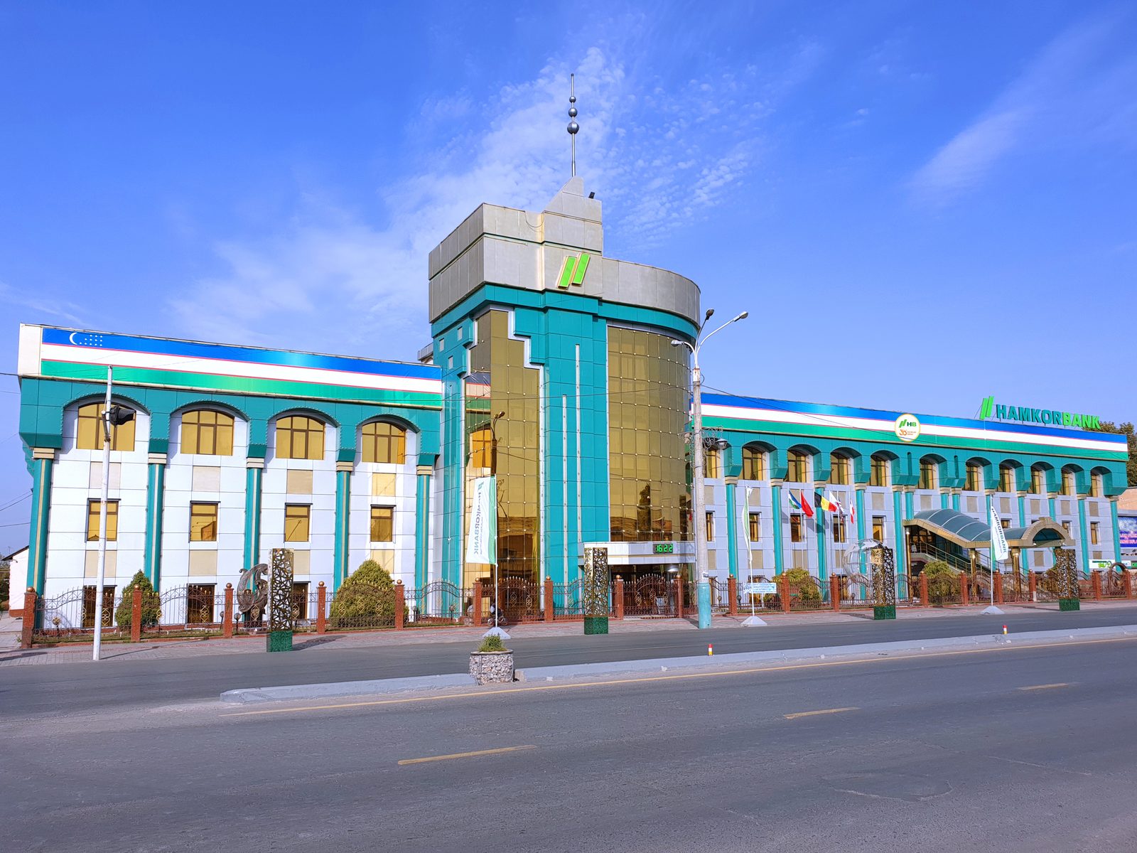 UZ_HAMKOR